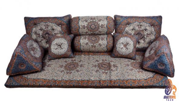 پخش کننده پشتی سه گوش سنتی